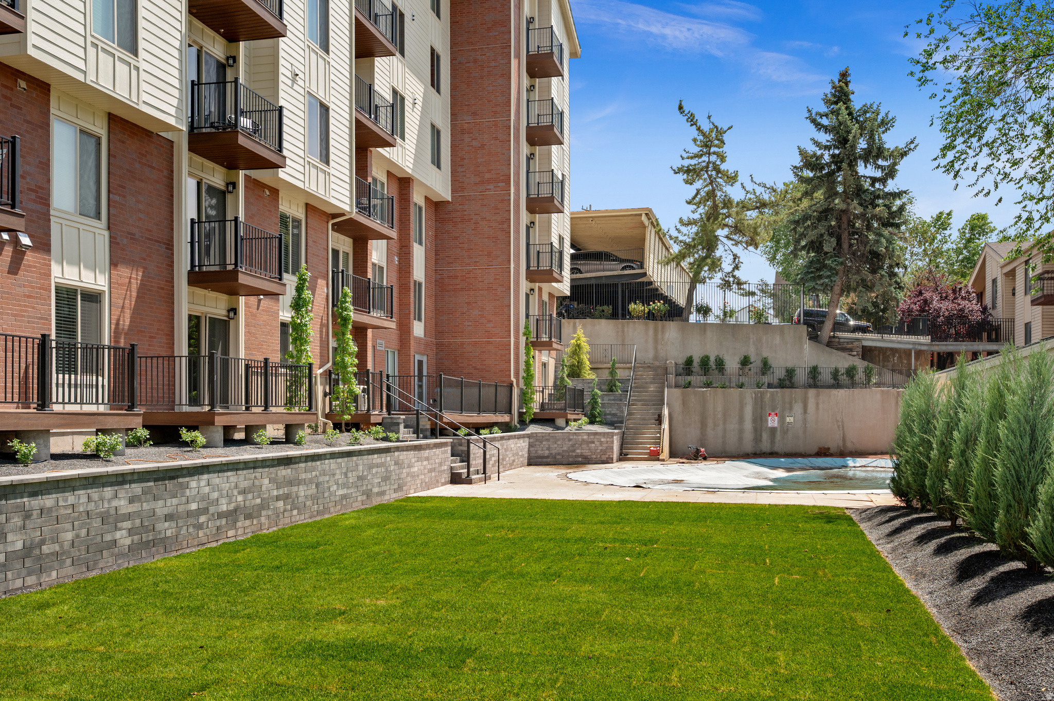 INCLINE TERRACE - Residential