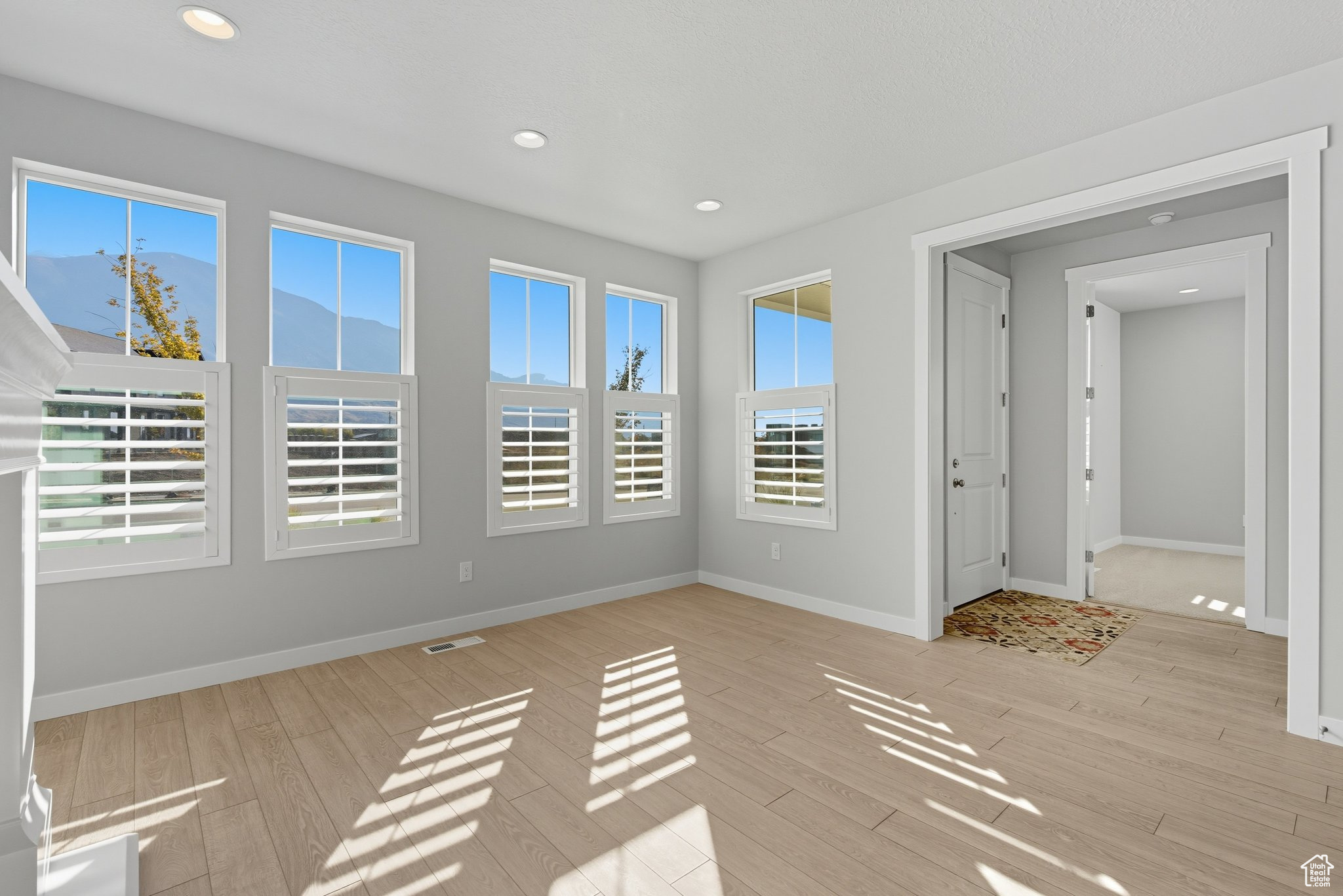 RIDGEVIEW - Residential