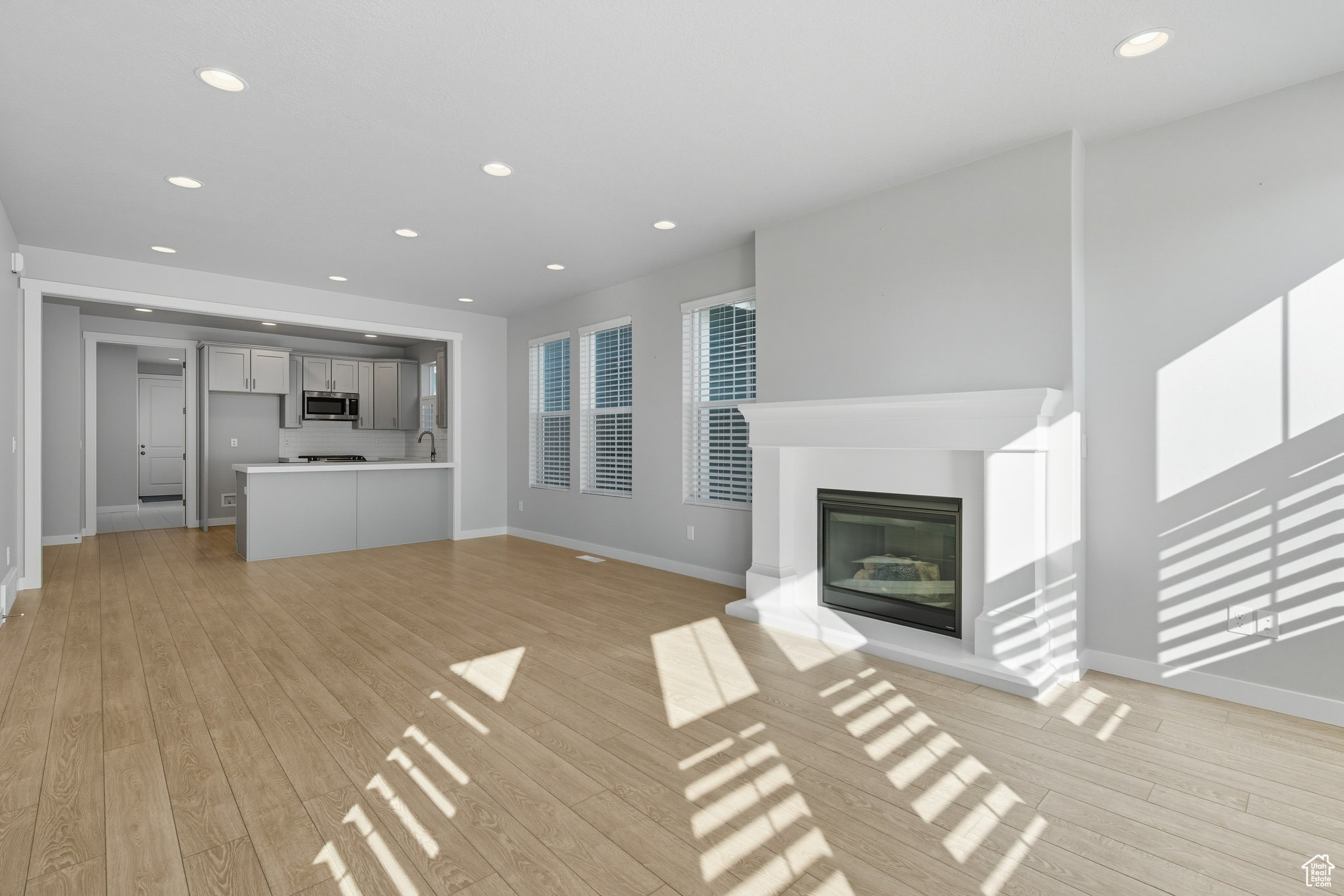RIDGEVIEW - Residential