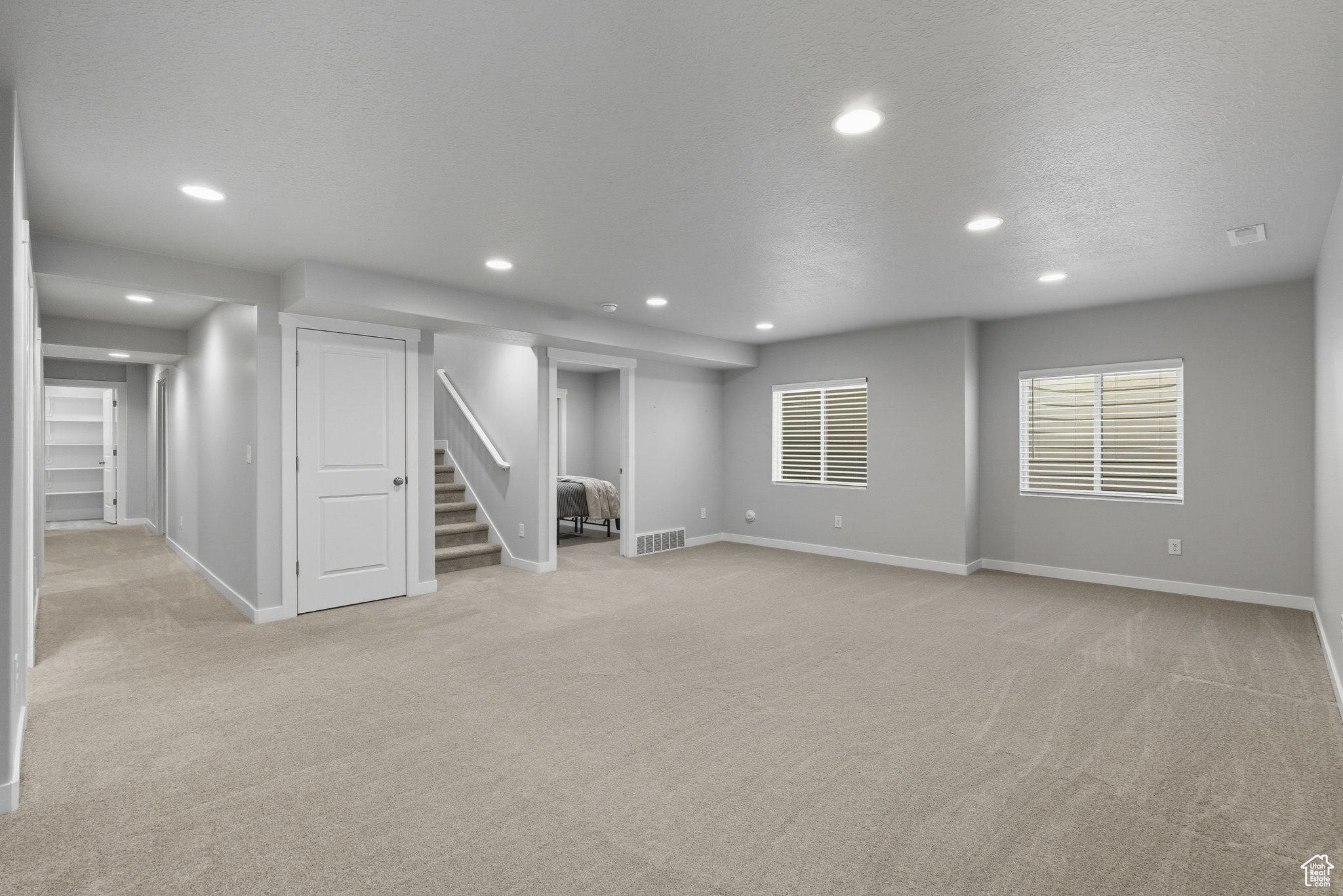 RIDGEVIEW - Residential
