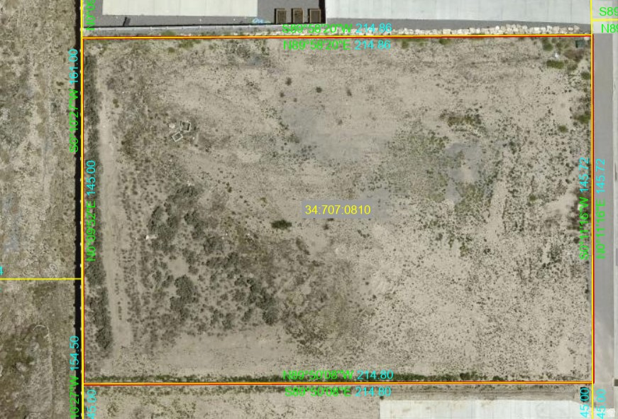 ARRIVAL/ PLAT 8 - Land