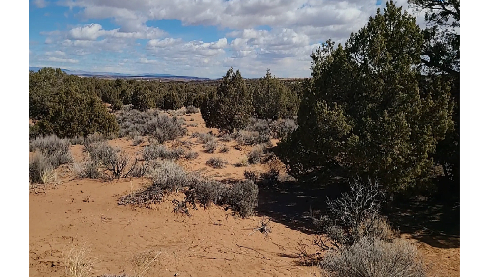 SUNDANCE WEST - Land