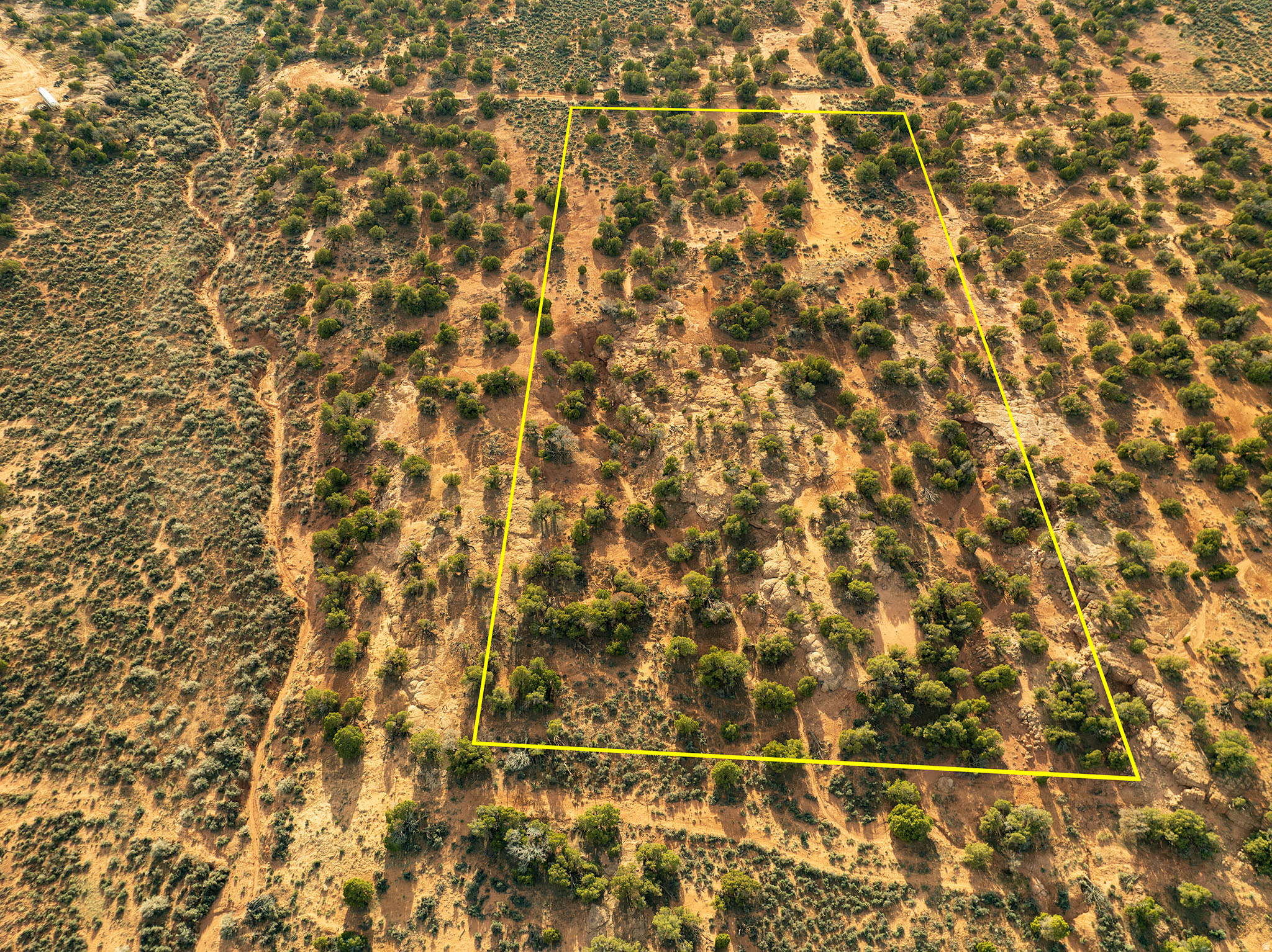 SUNDANCE WEST - Land