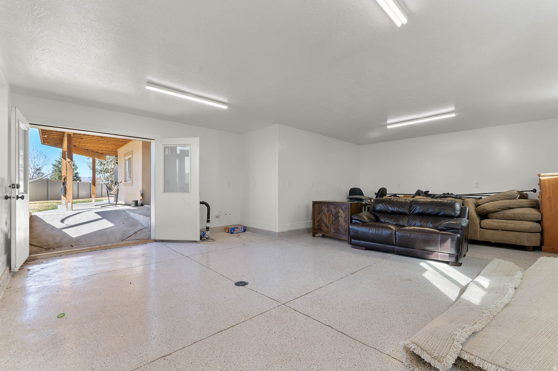 THE CLIFFS - Residential