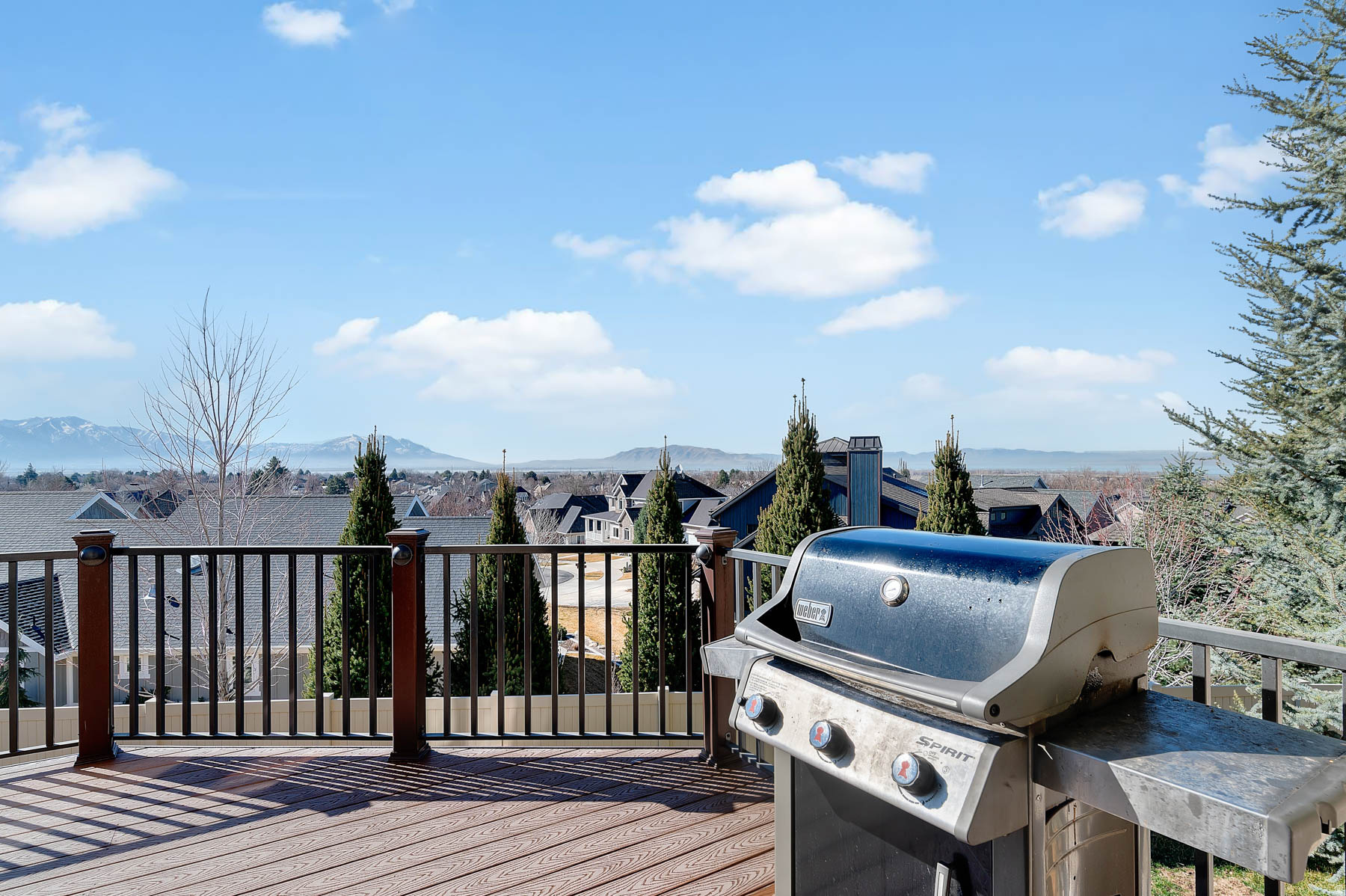 THE CLIFFS - Residential