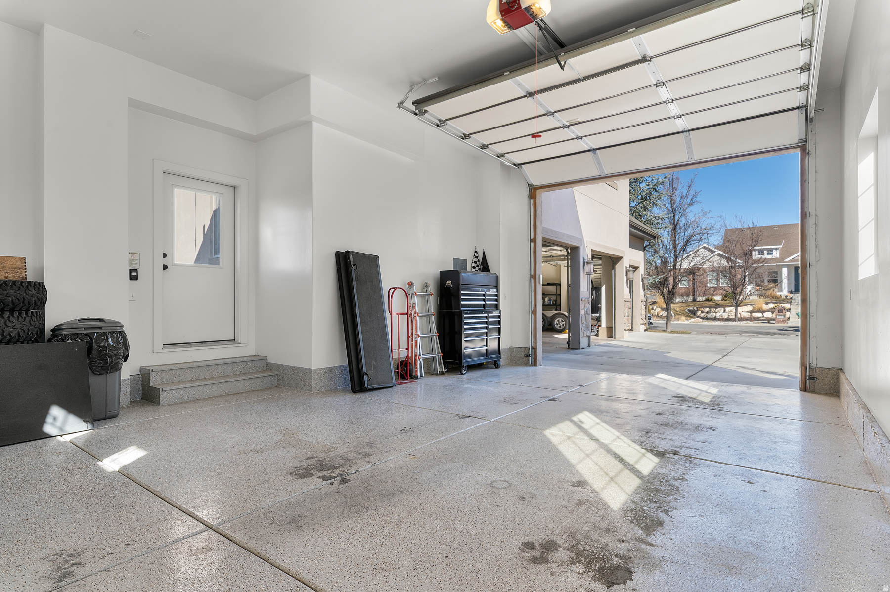 THE CLIFFS - Residential