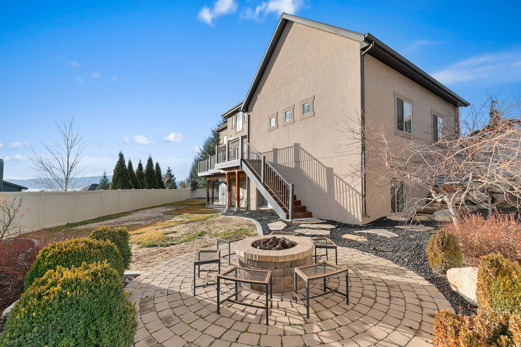 THE CLIFFS - Residential