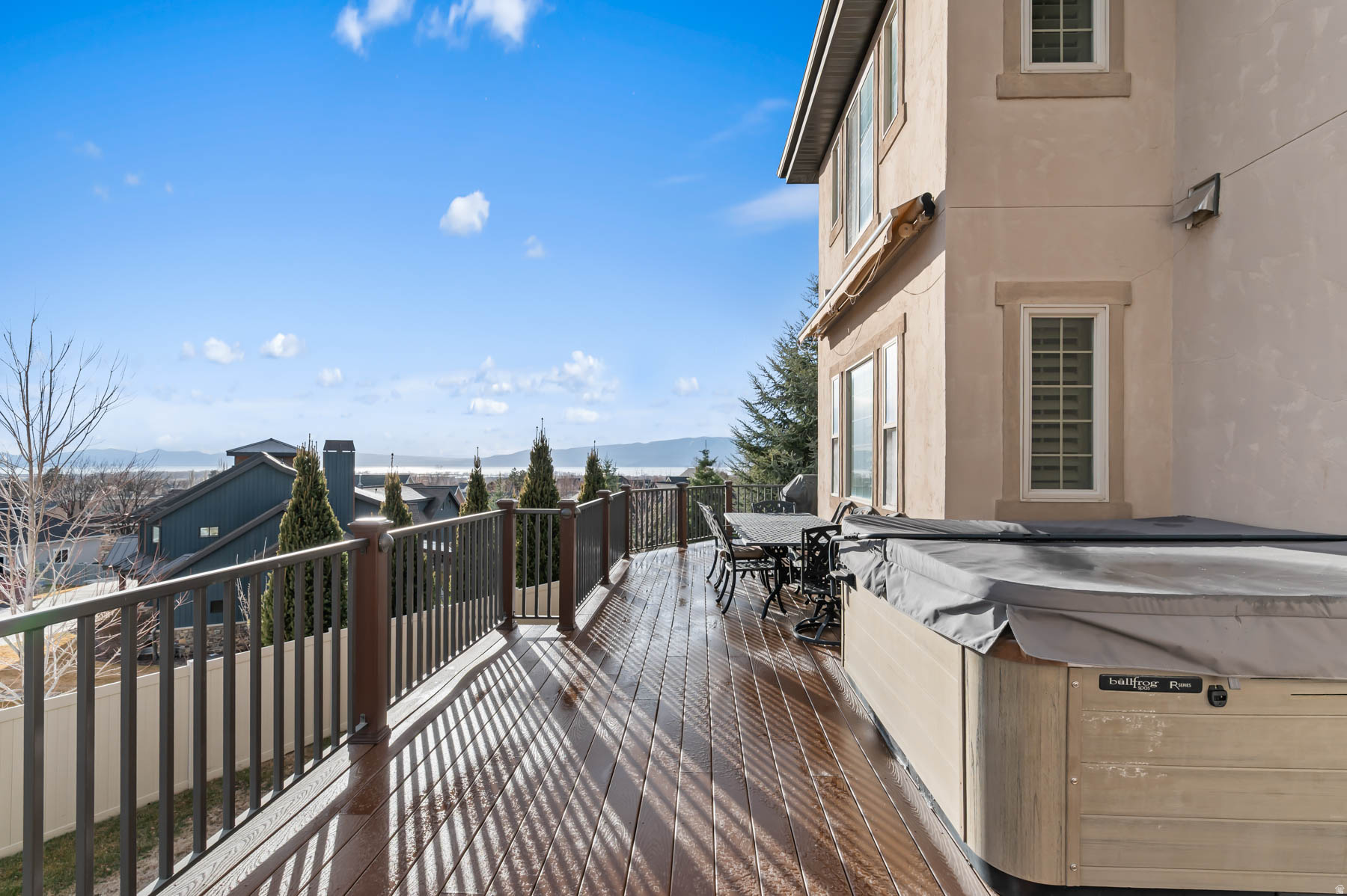 THE CLIFFS - Residential