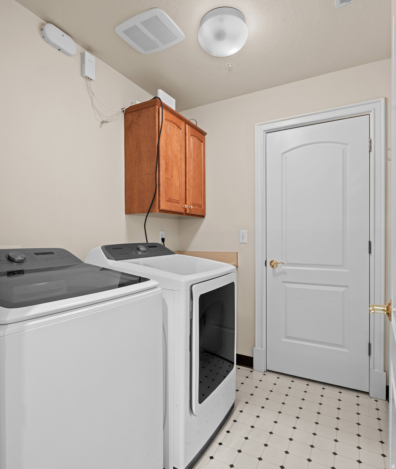 THE CLUB - Residential