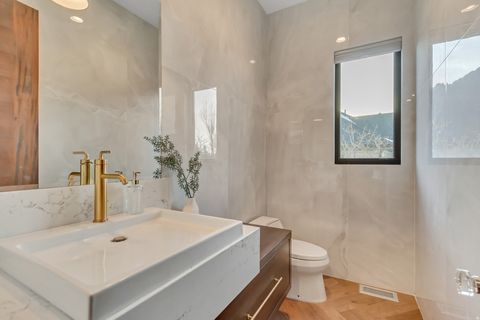 Tiny photo for 1468 E TRAIL CREST CT, Draper, UT 84020 (MLS # 2126709)