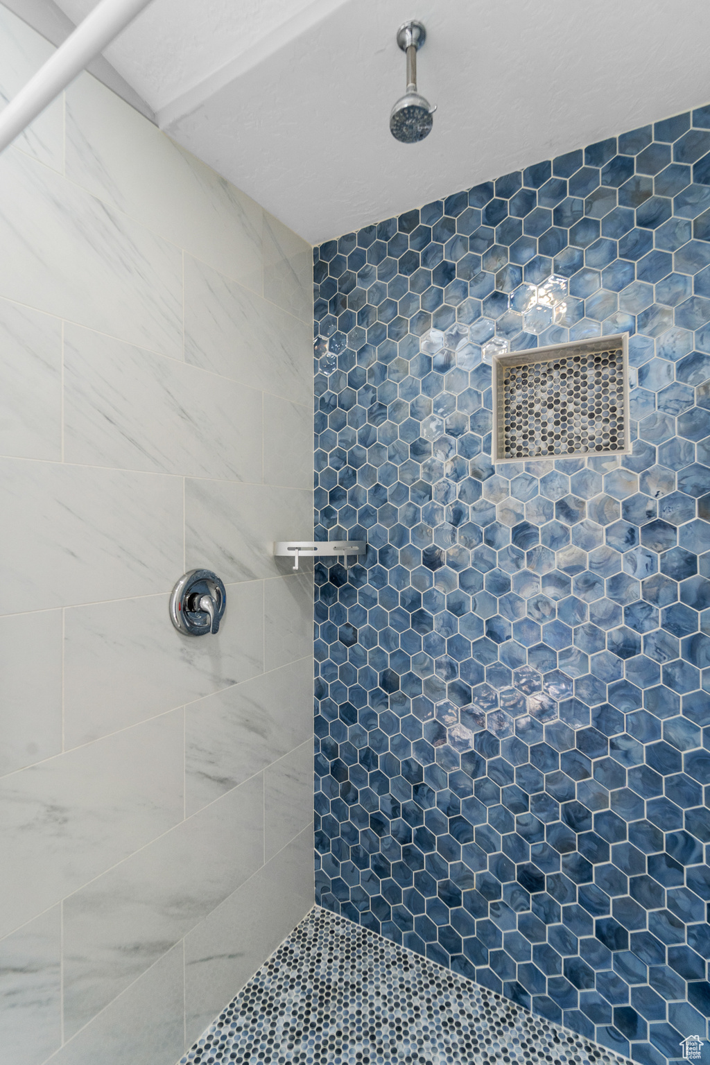 LAUREL RIDGE PH I - Residential