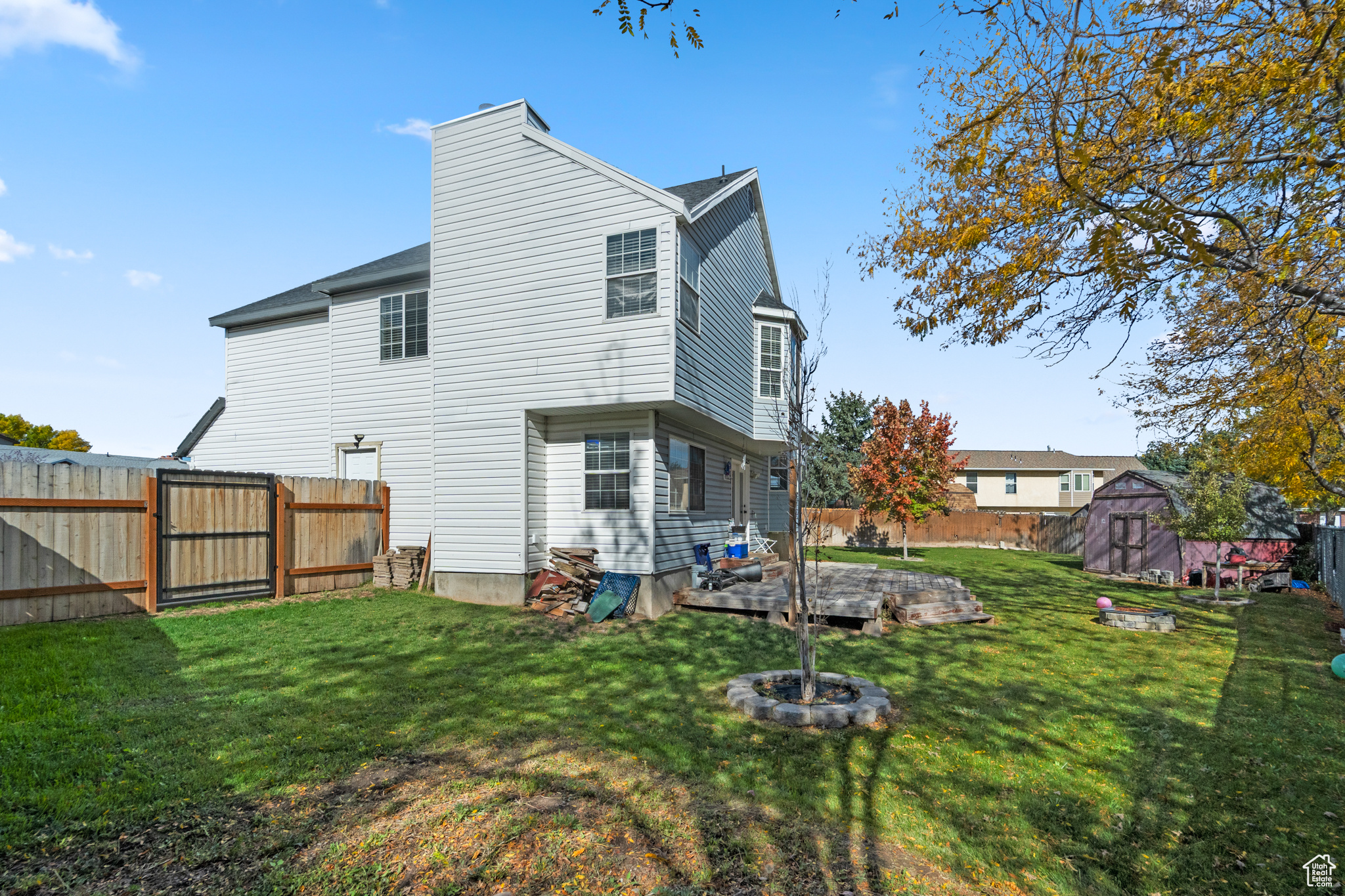 LAUREL RIDGE PH I - Residential