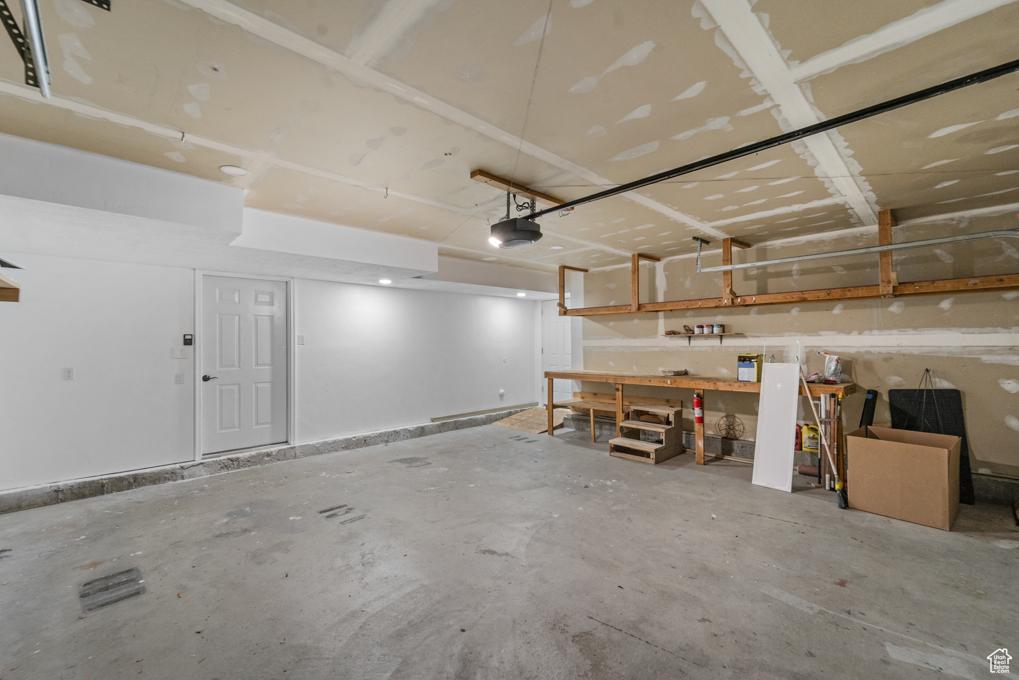 LAUREL RIDGE PH I - Residential