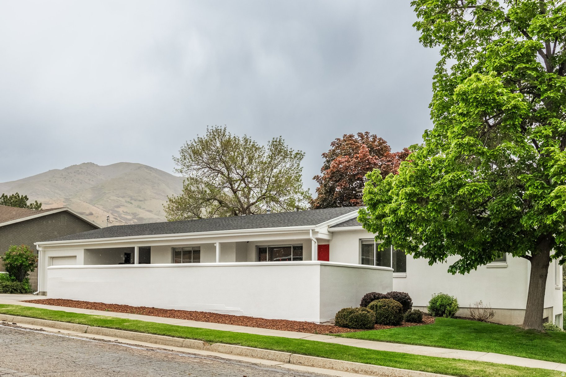 MONUMENT PARK - Residential