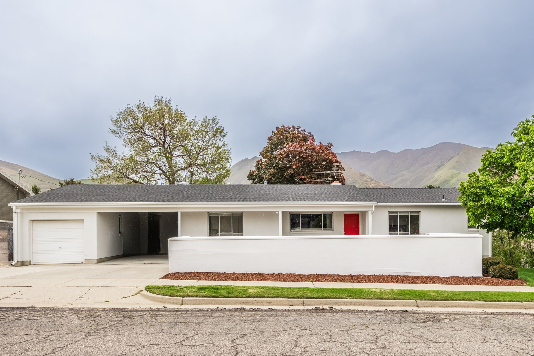 MONUMENT PARK - Residential