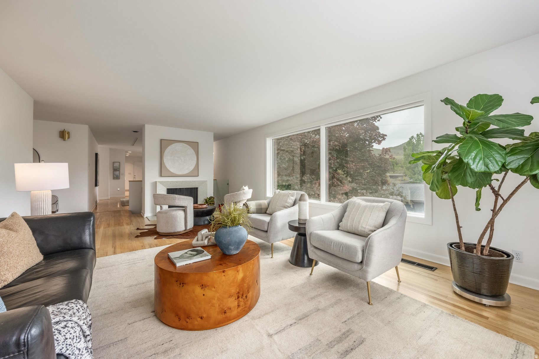 MONUMENT PARK - Residential
