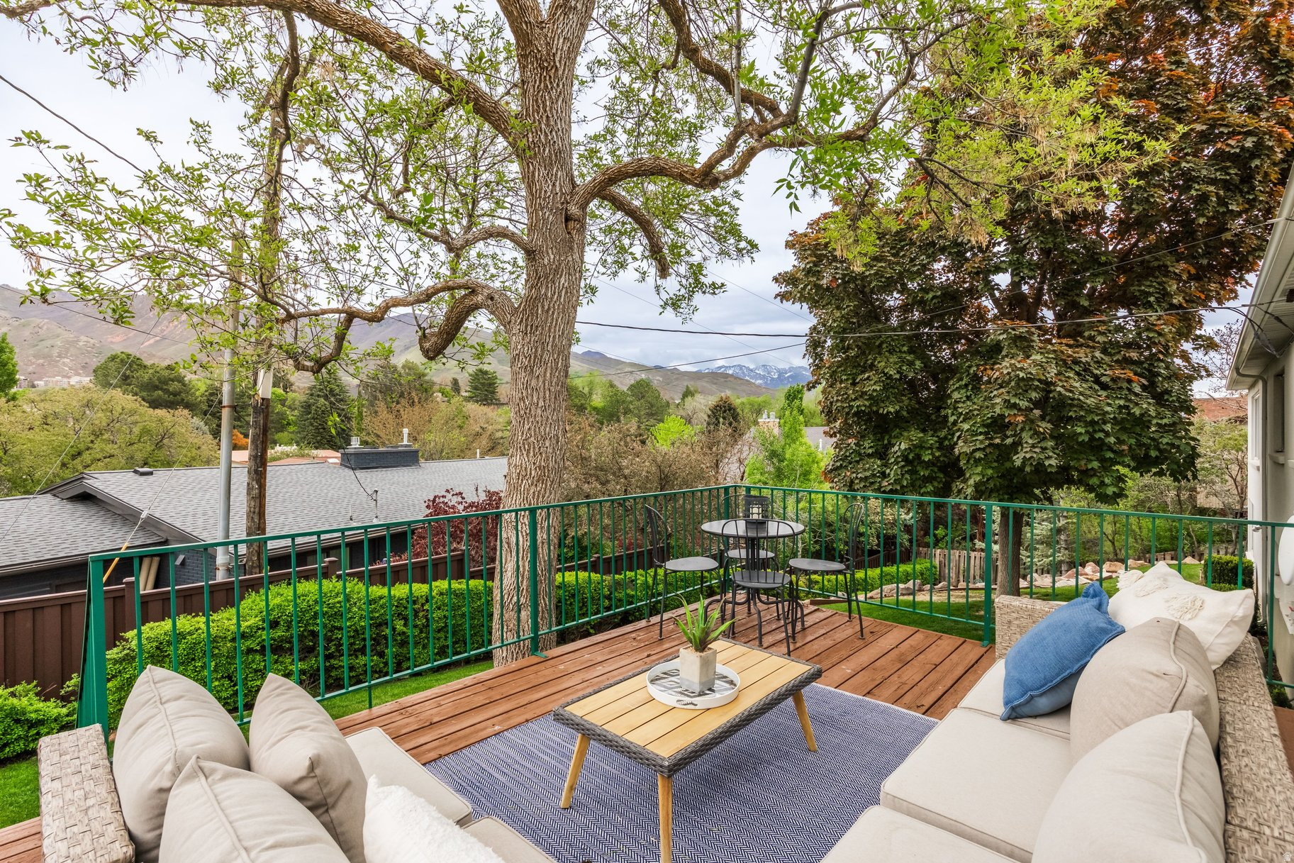 MONUMENT PARK - Residential