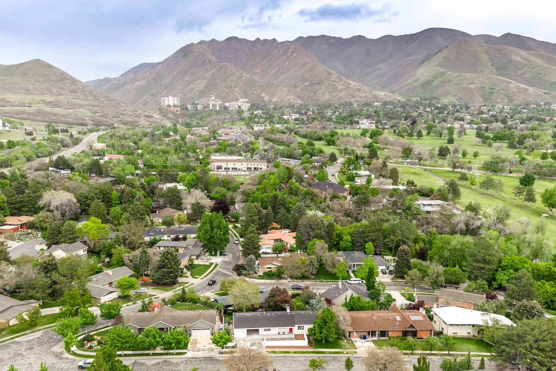 MONUMENT PARK - Residential