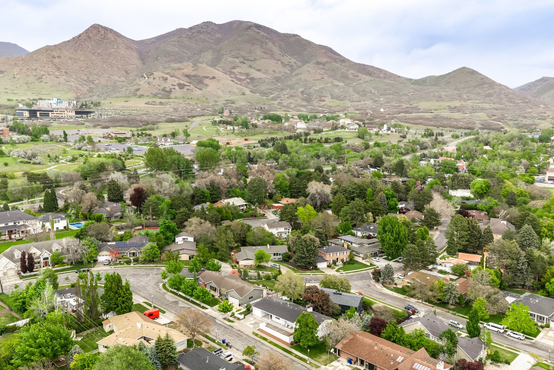 MONUMENT PARK - Residential