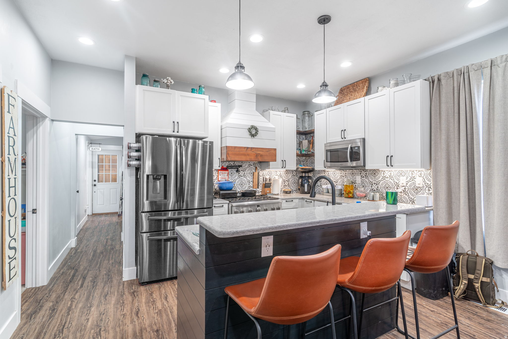 PORTAGE TOWNSITE - Residential