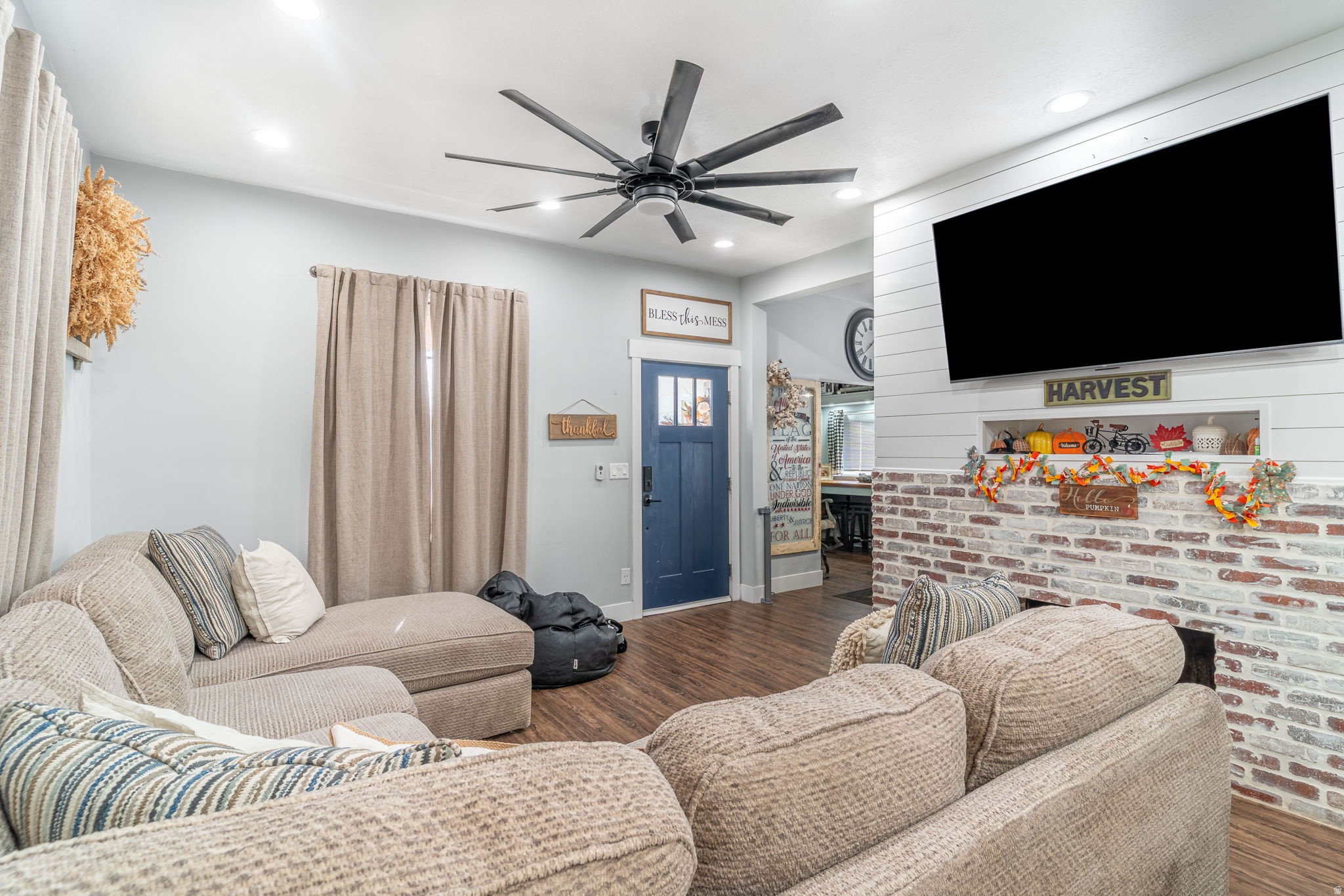 PORTAGE TOWNSITE - Residential