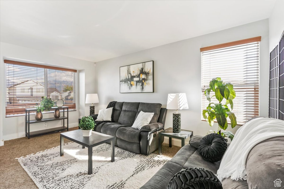 JORDAN POINTE - Residential