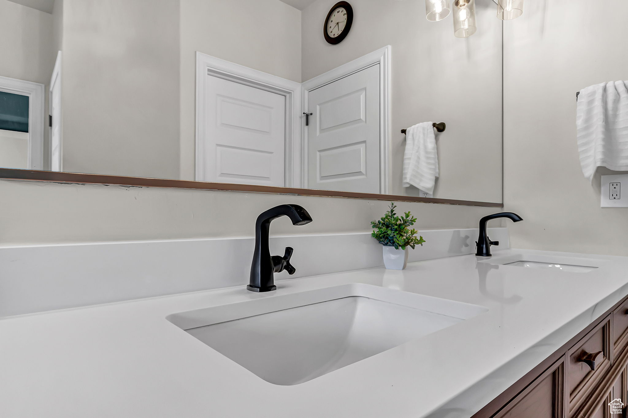 3857 S Windlass Rd, Saratoga Springs, Utah image 15