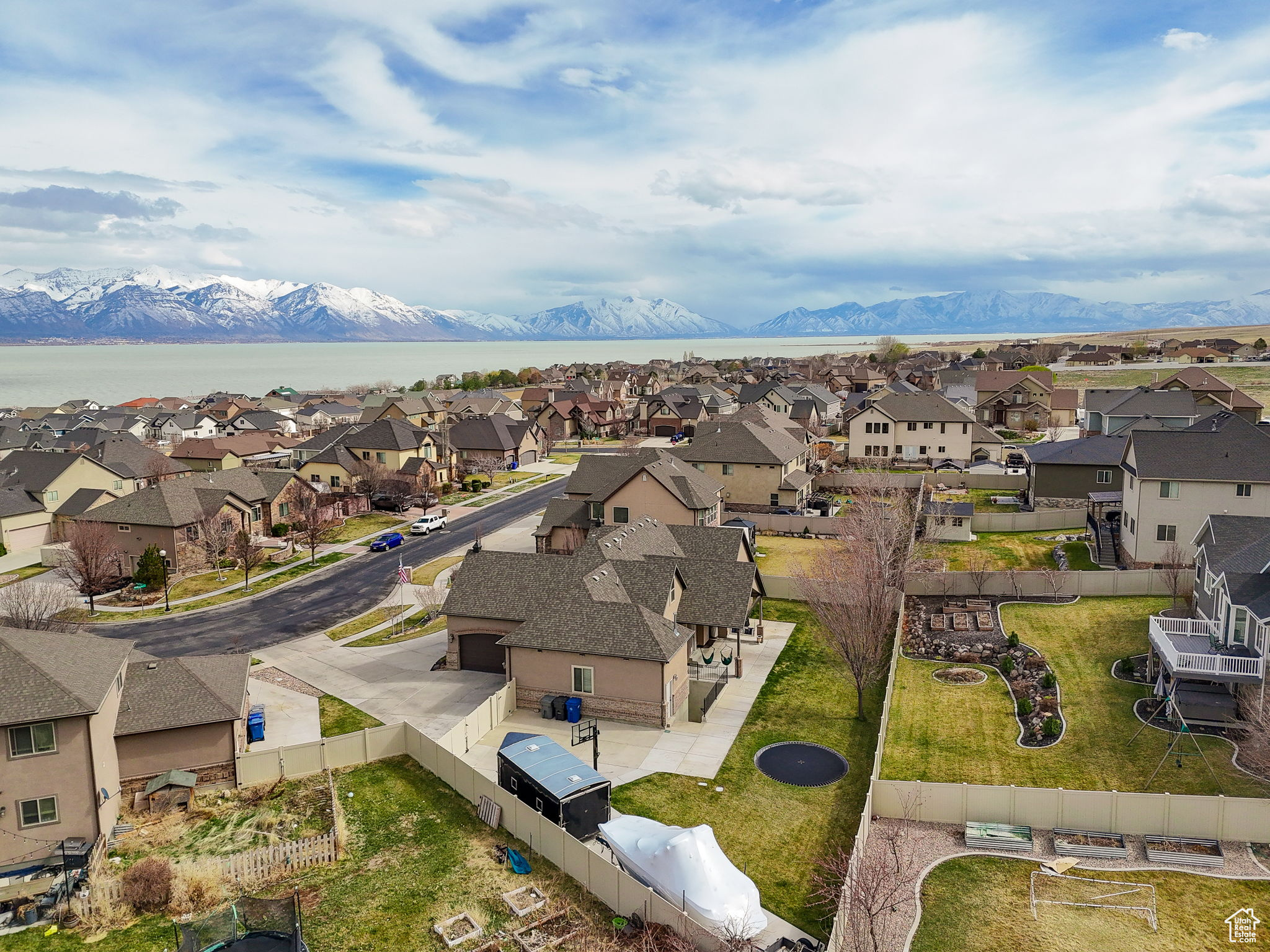 3857 S Windlass Rd, Saratoga Springs, Utah image 47