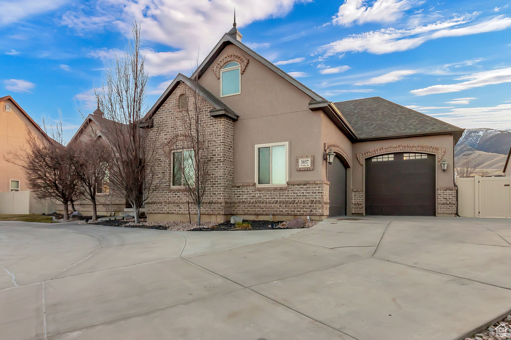3857 S Windlass Rd, Saratoga Springs, Utah image 2