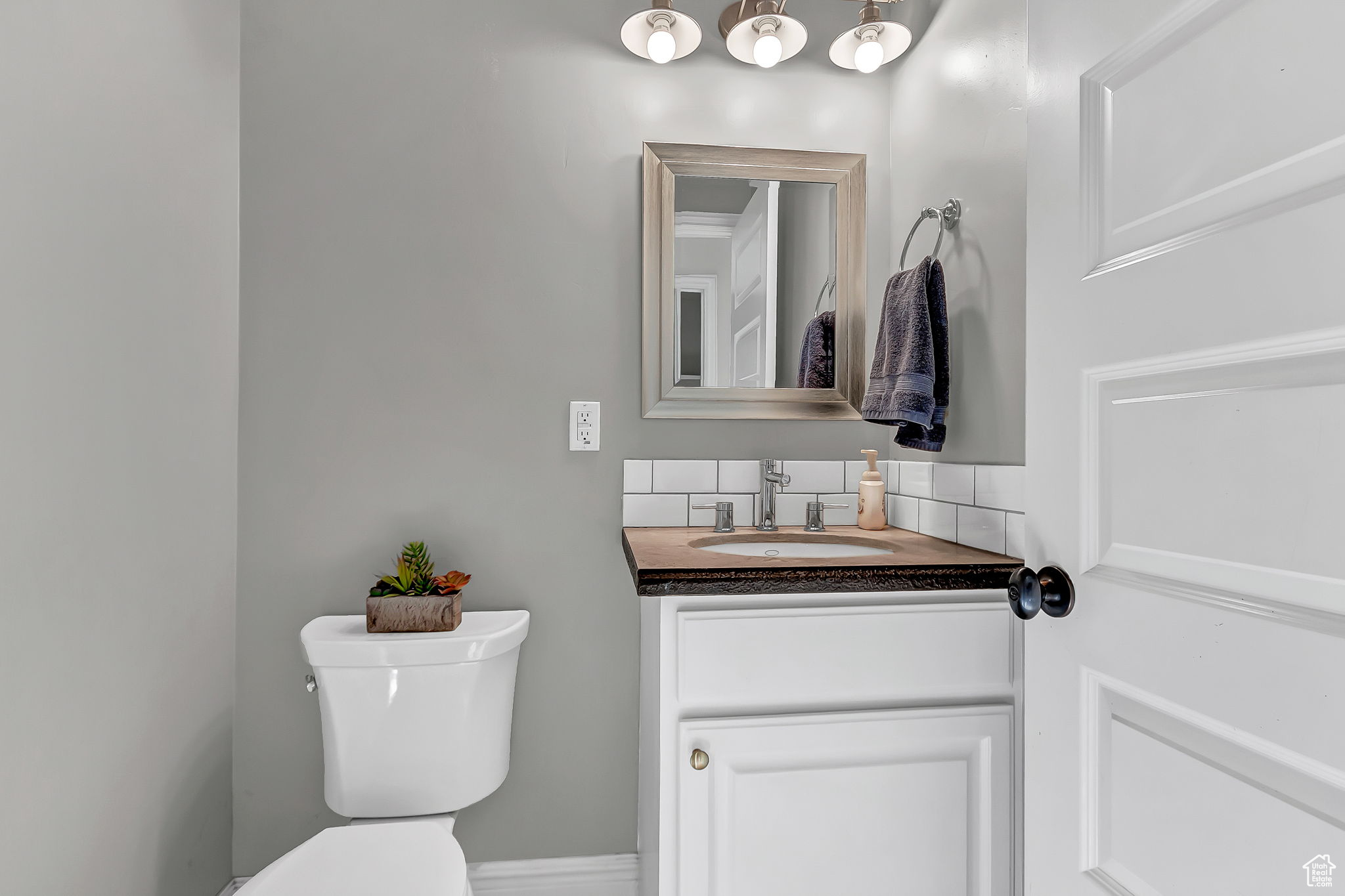 3857 S Windlass Rd, Saratoga Springs, Utah image 35