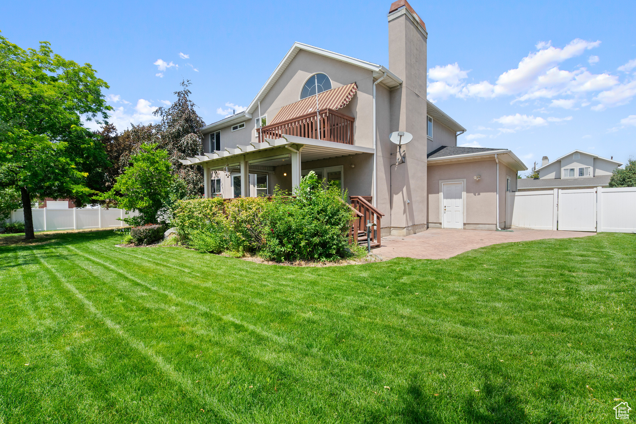 CARRIAGE CREEK - Residential