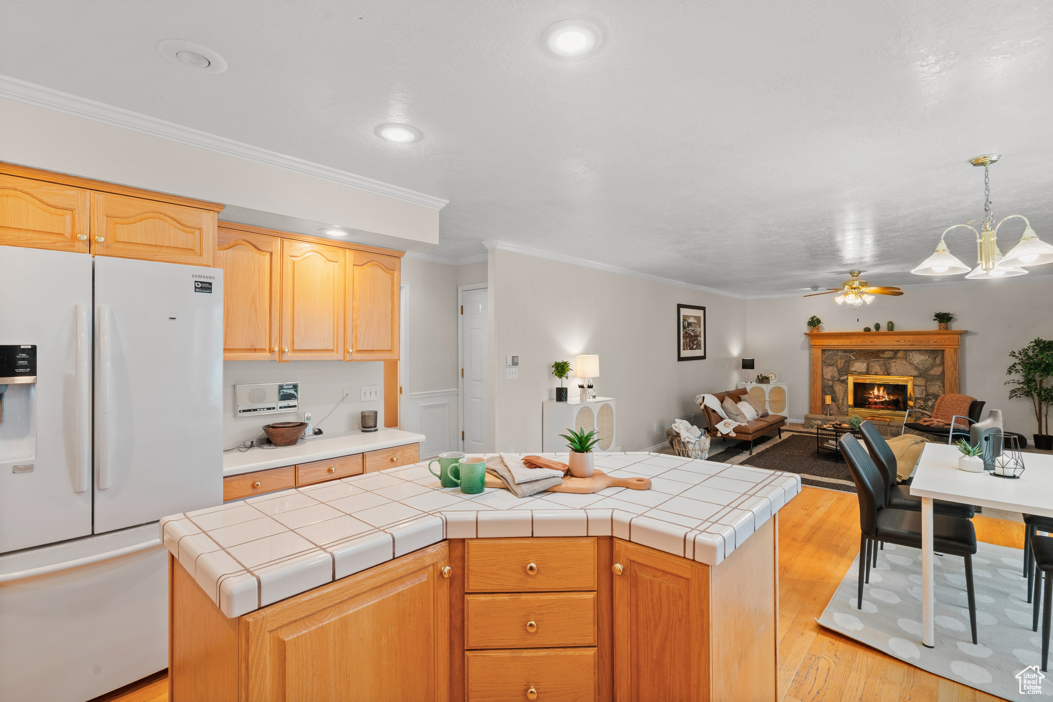 CARRIAGE CREEK - Residential