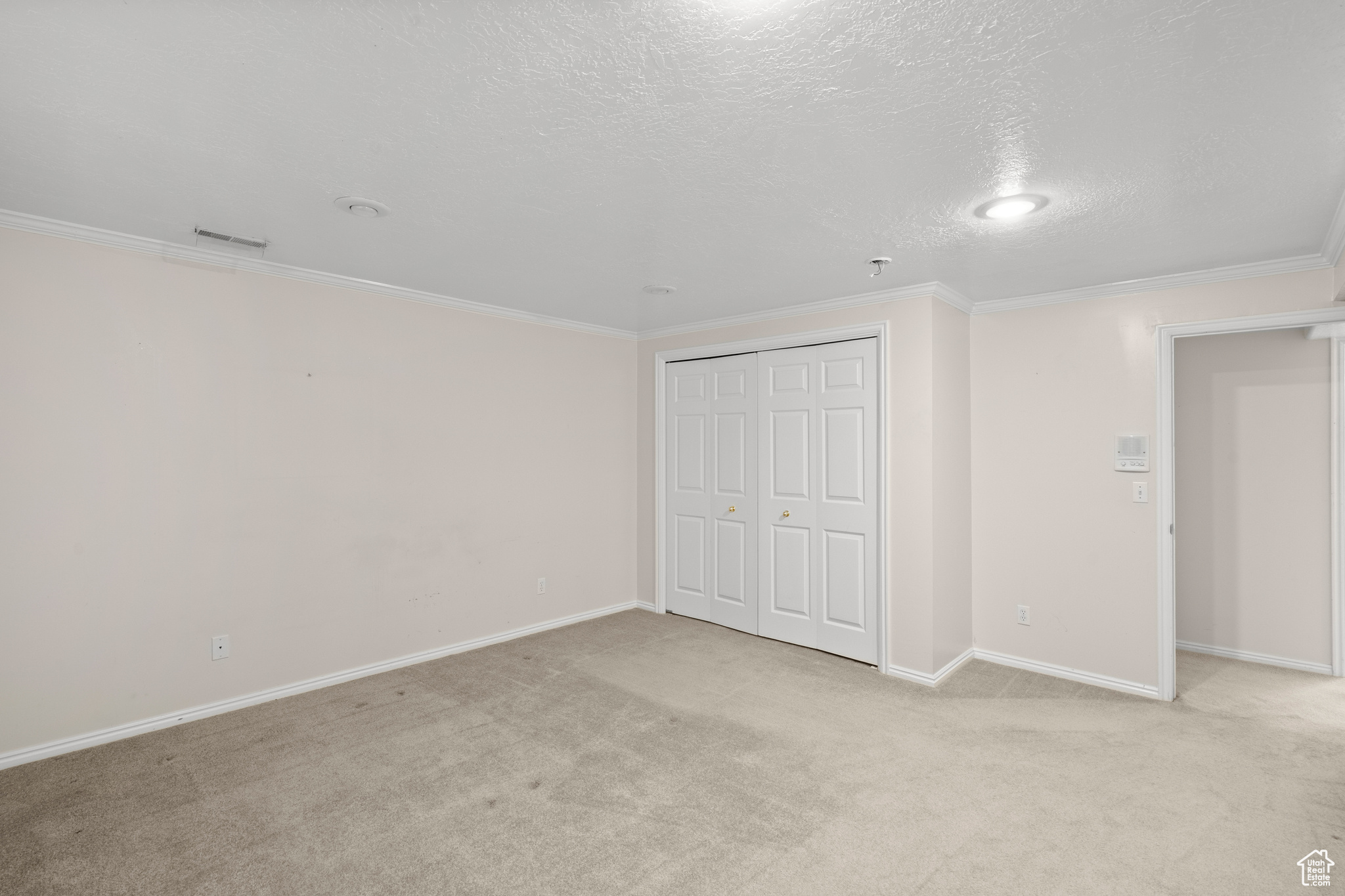 CARRIAGE CREEK - Residential