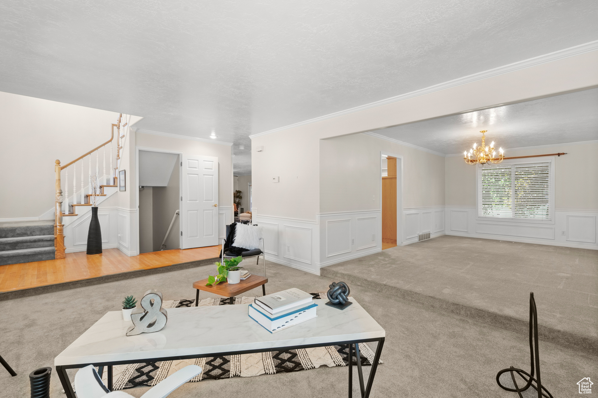CARRIAGE CREEK - Residential