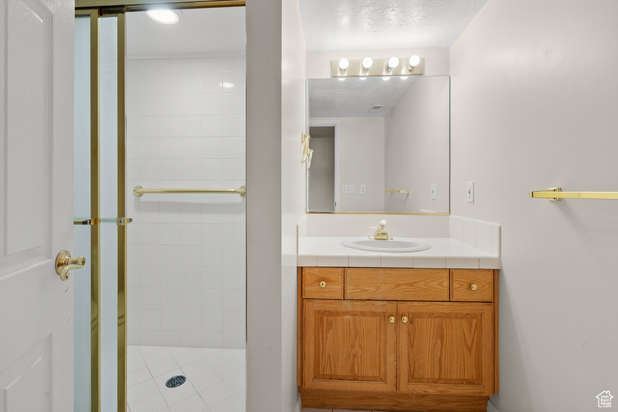 CARRIAGE CREEK - Residential