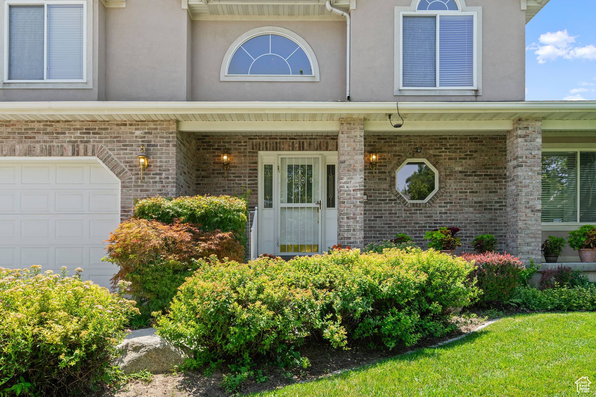 CARRIAGE CREEK - Residential