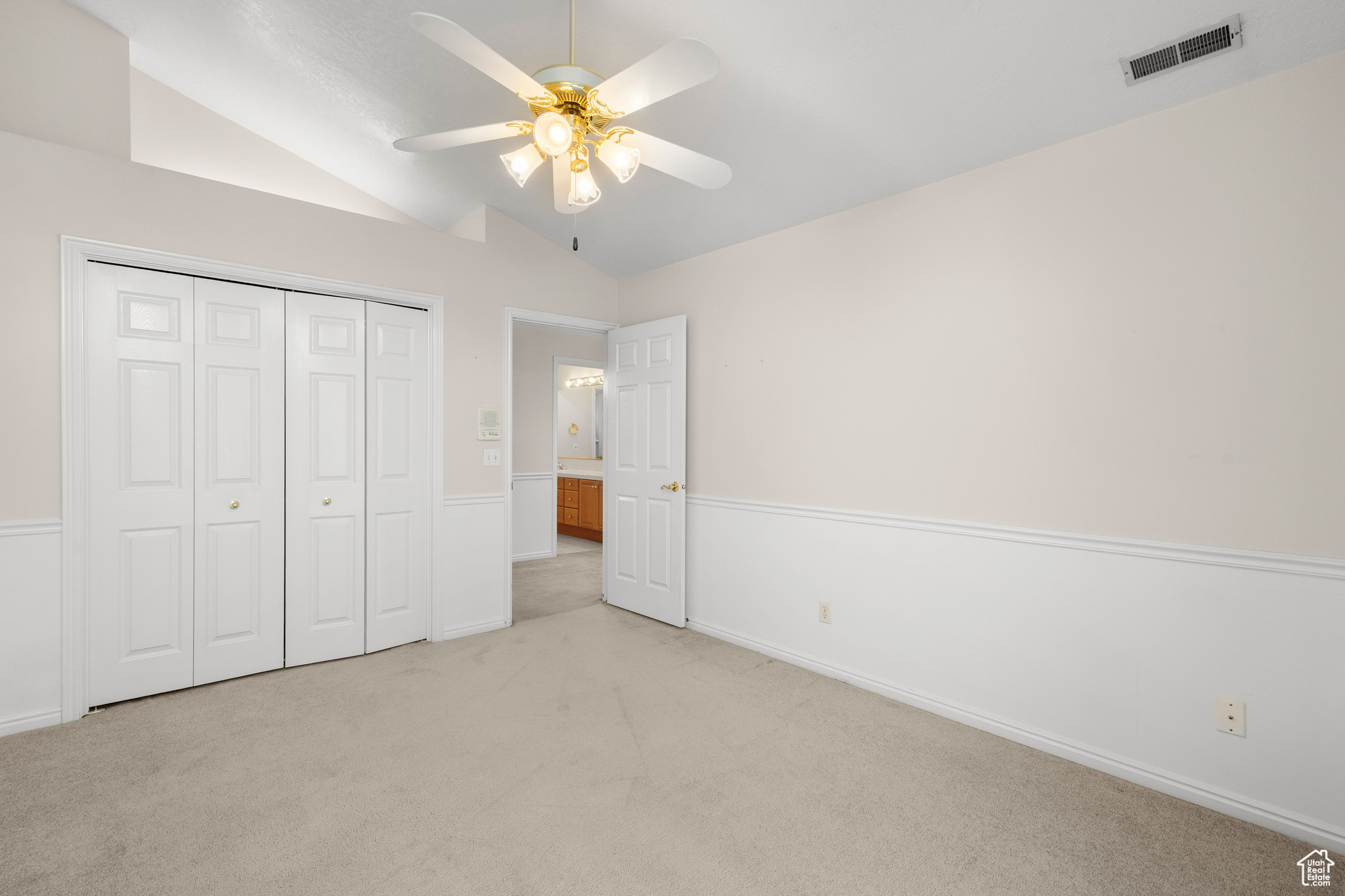 CARRIAGE CREEK - Residential
