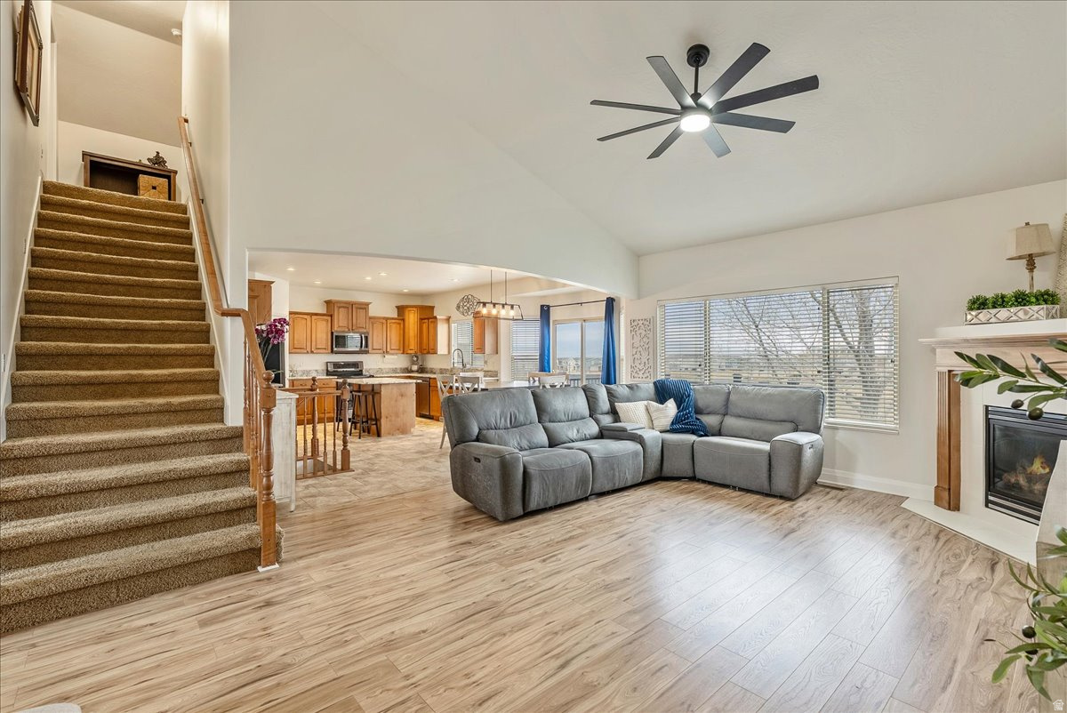 WESTERN - Residential