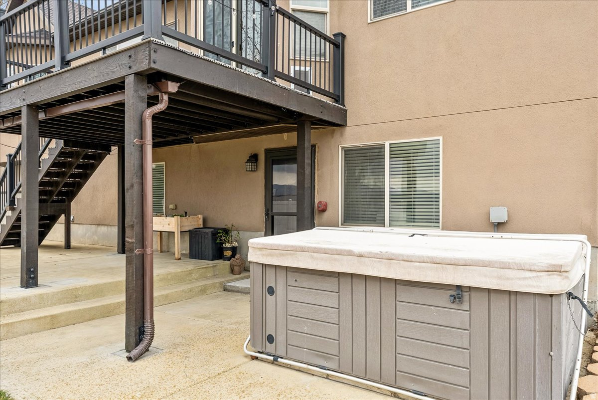 WESTERN - Residential