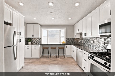 Tiny photo for 1093 W MACFARLAND DR N, Salt Lake City, UT 84116 (MLS # 2184612)