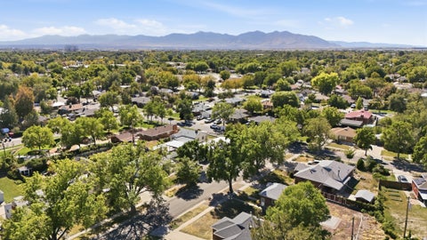 Tiny photo for 1093 W MACFARLAND DR N, Salt Lake City, UT 84116 (MLS # 2184612)