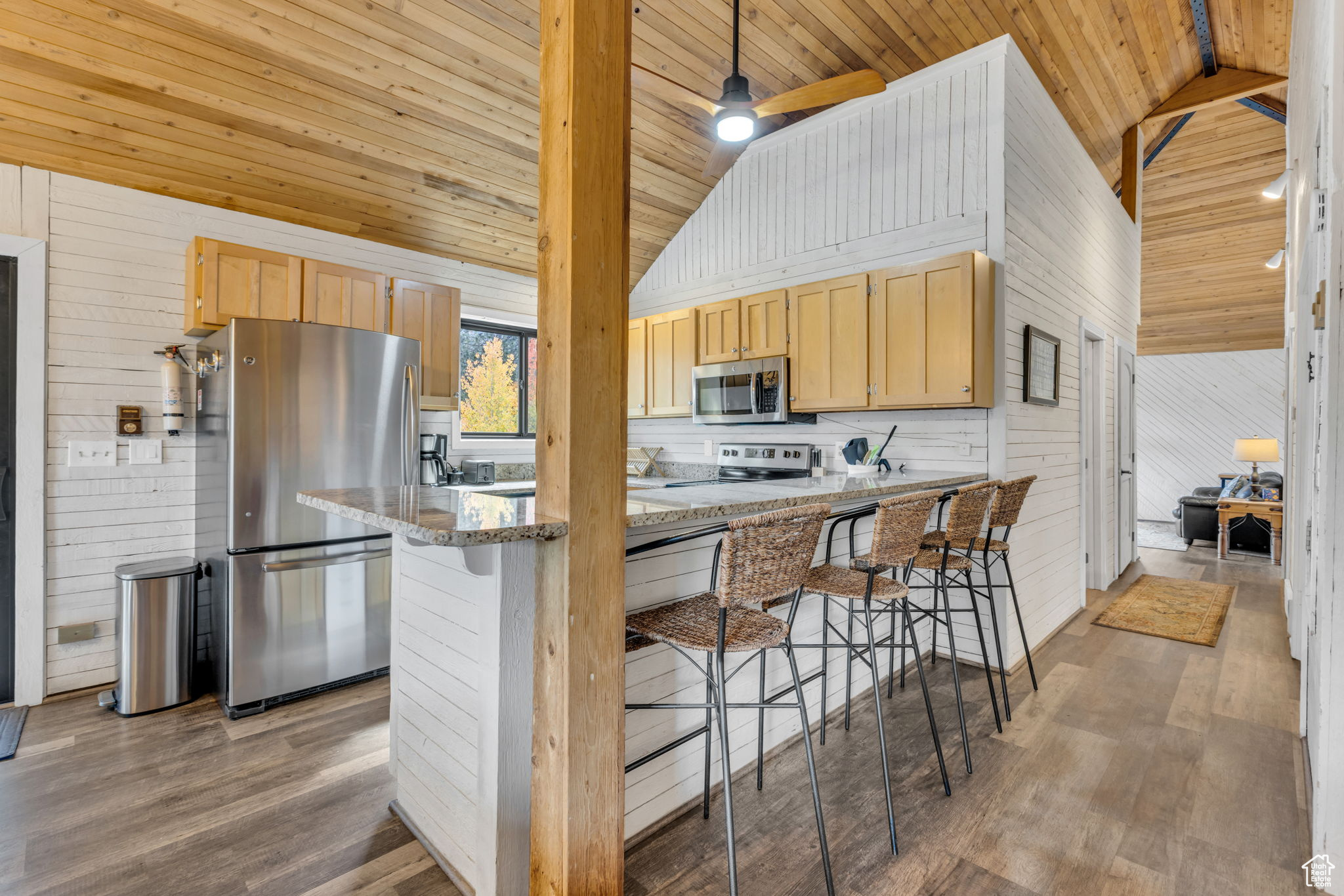 PARK WEST/HIDDEN CREEK - Residential