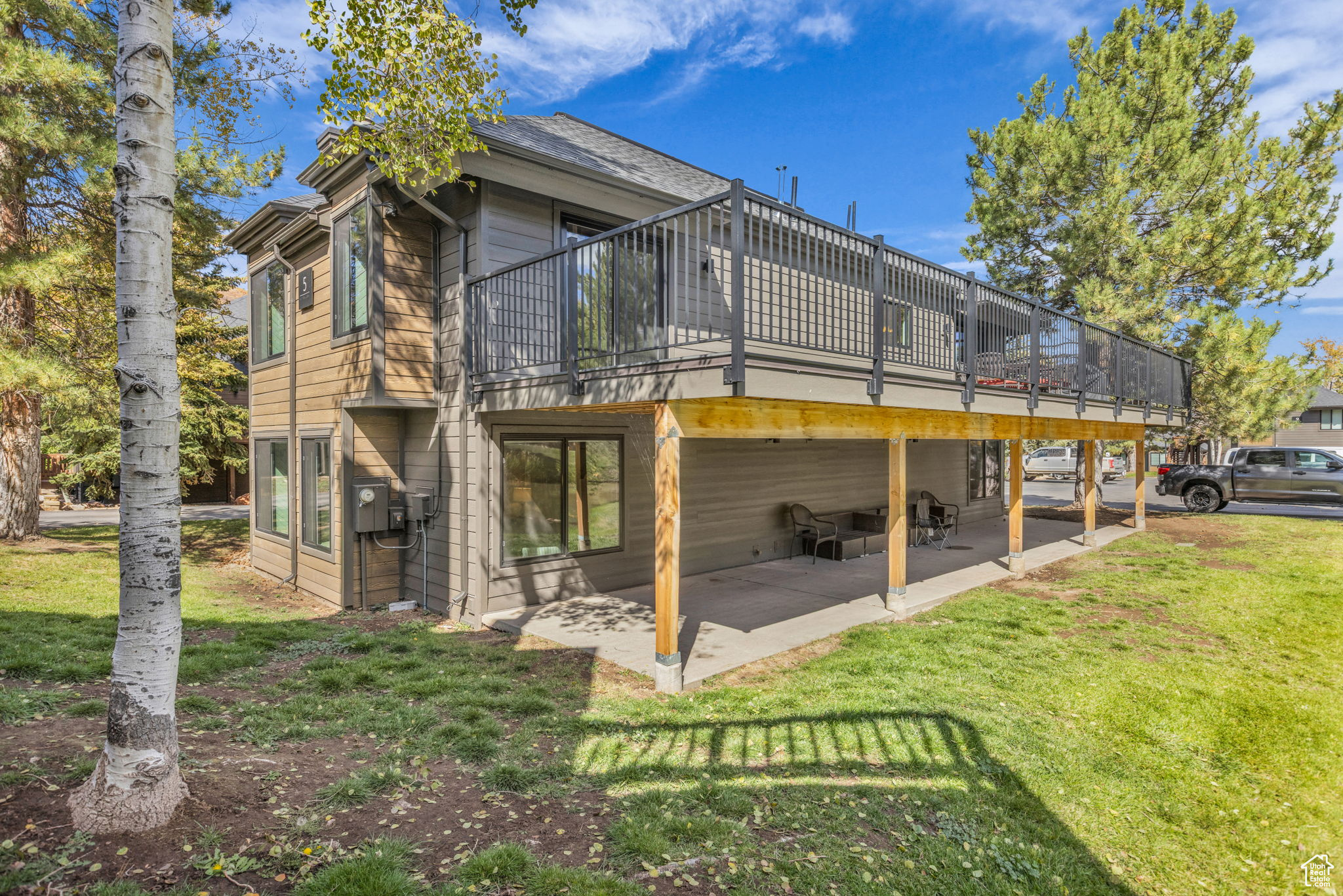 PARK WEST/HIDDEN CREEK - Residential