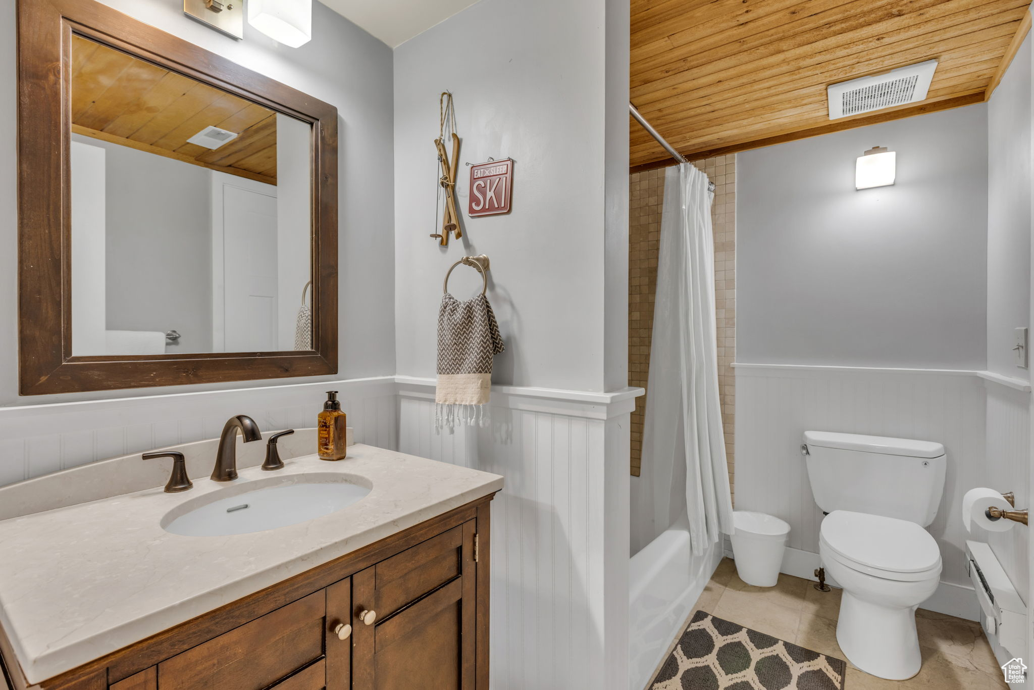 PARK WEST/HIDDEN CREEK - Residential