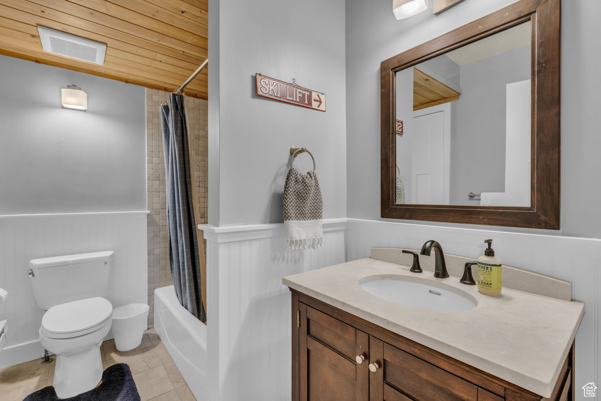 PARK WEST/HIDDEN CREEK - Residential