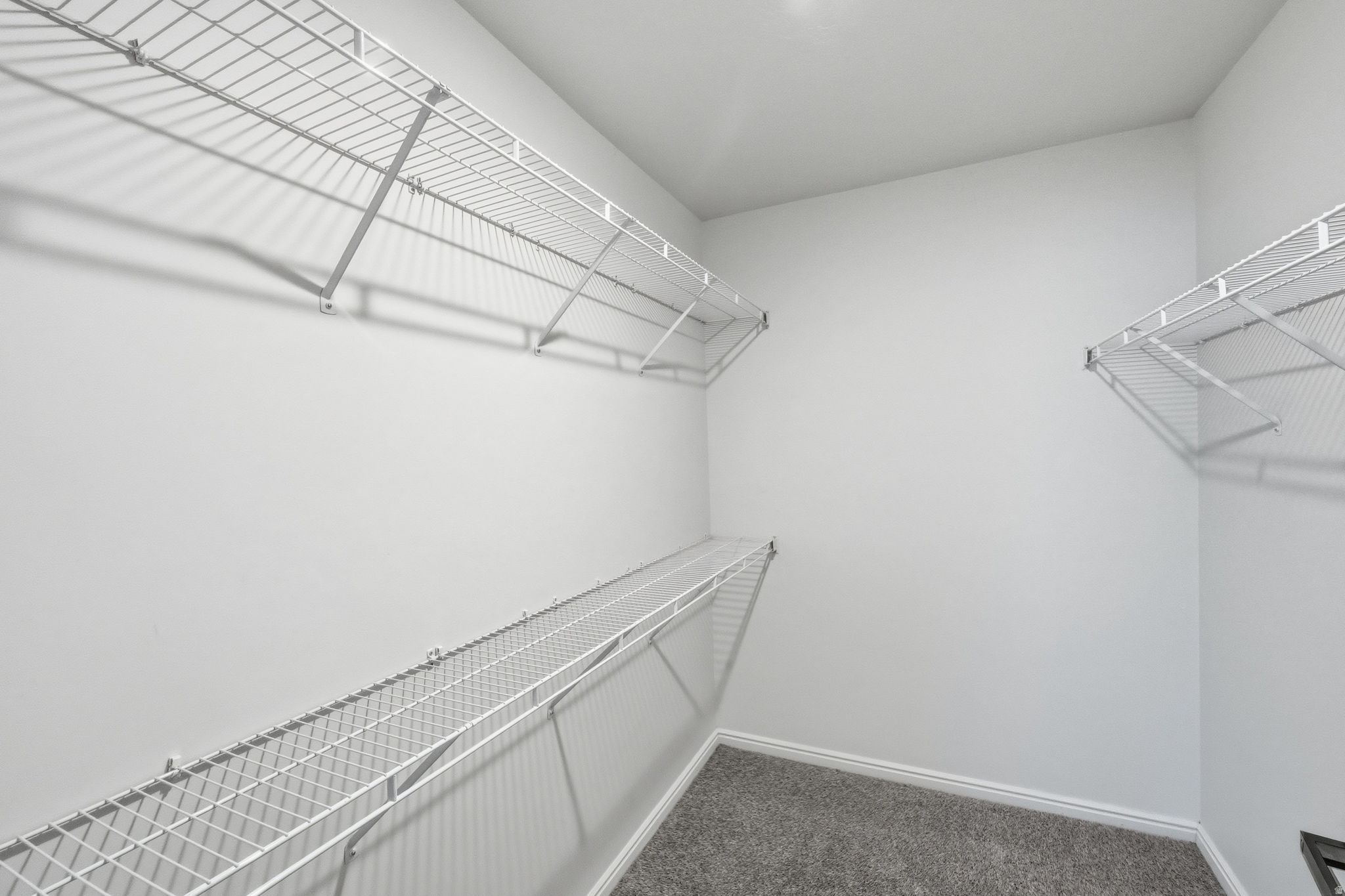 HUNTER VILLAS - Residential