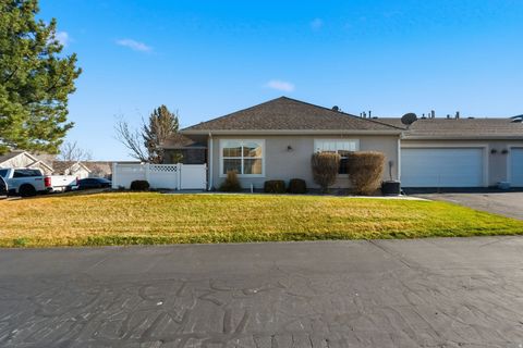 Tiny photo for 6839 W ABBEY GLEN WAY Way #A, West Valley City, UT 84128 (MLS # 2128686)