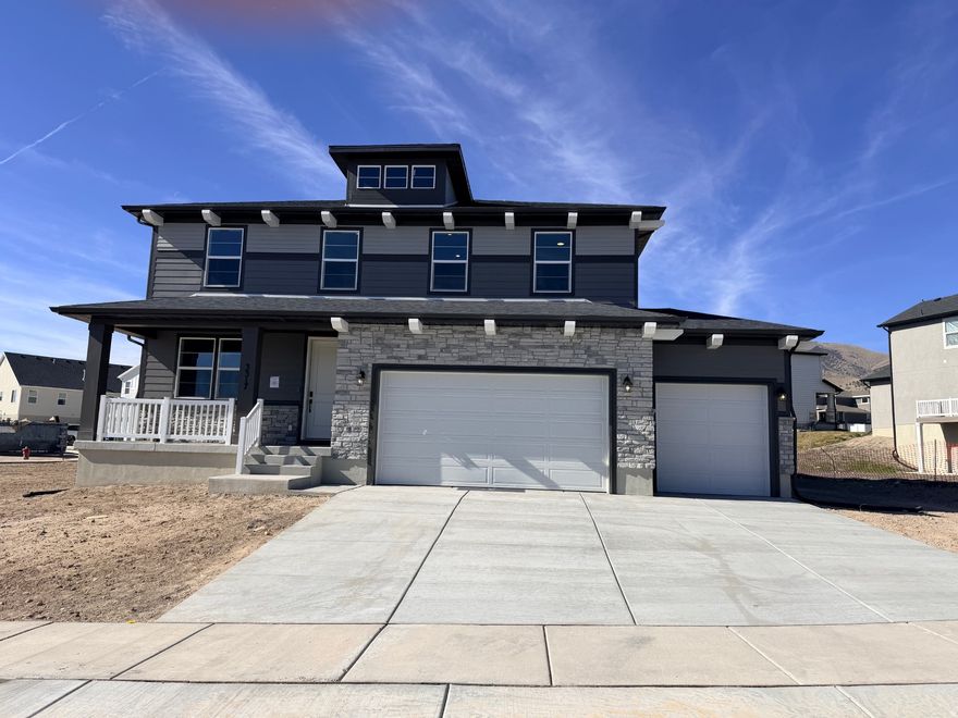 **CONTRACT ON THIS HOME TODAY AND QUALIFY FOR RATES AS LOW AS 3.999%*** Restrictions Apply.  WATERFRONT COMMUNITY!!! Minutes away from shopping, schools, trails, and parks. This community is a secluded oasis tucked away just south of Talons Cove Golf Course, nestled up against Utah Lake. The beautiful Hemingway is our top-selling floor plan for a good reason! This home has a large living room, massive gourmet kitchen, making entertaining a breeze! Upstairs there are 4 bedrooms and a generous loft. The primary bedroom has dual sinks and a large walk-in shower. This home has a 3-car garage for all of your toys, and an unfinished 9ft basement with a wet bar pre-plumb for room to grow and entertain. Contact us today for more information or to schedule a community tour!