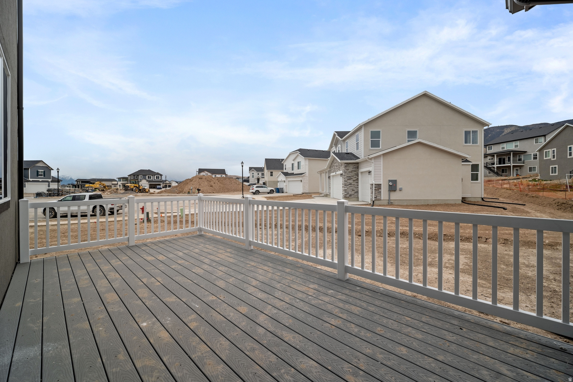 HERON HILLS - Residential