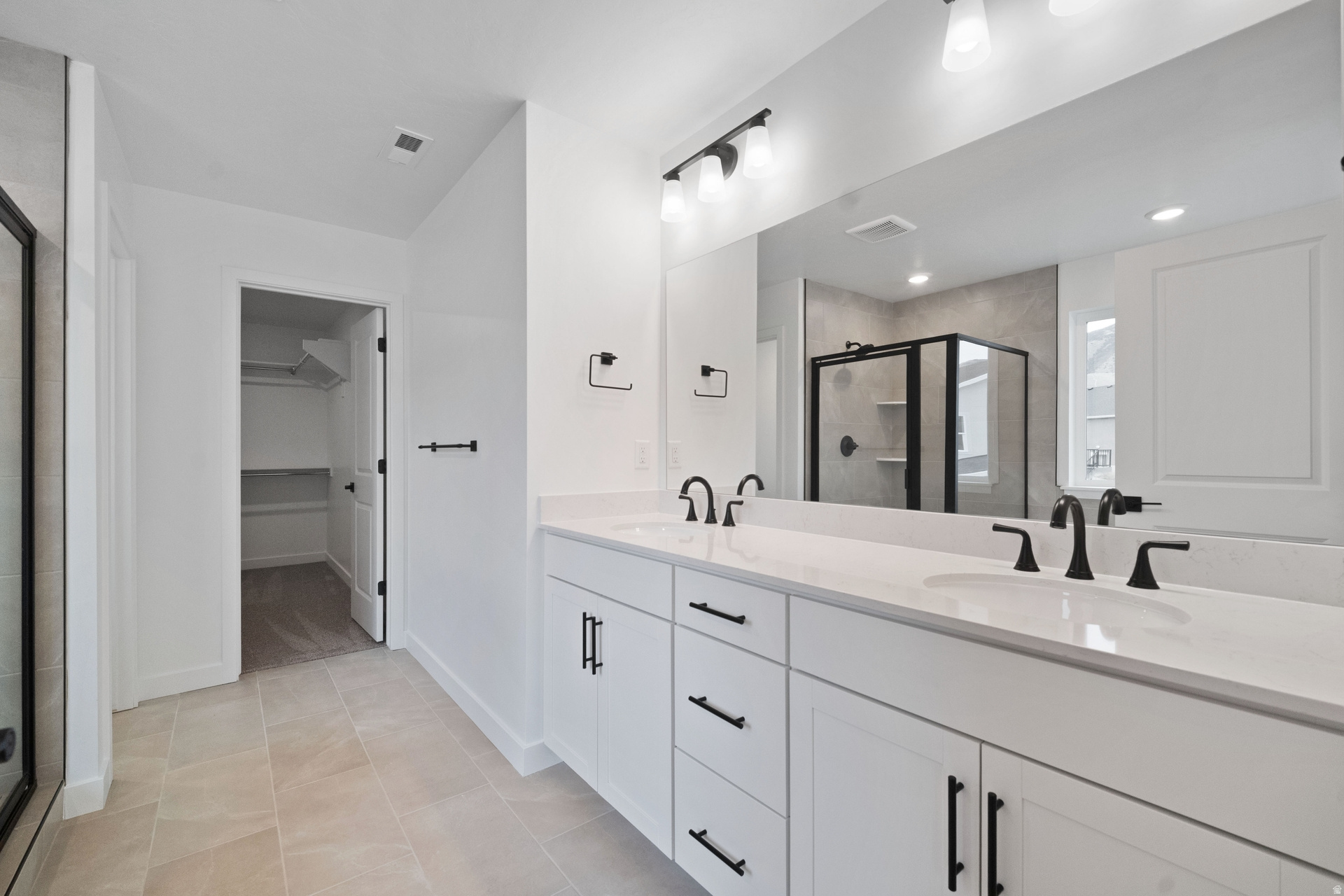 HERON HILLS - Residential